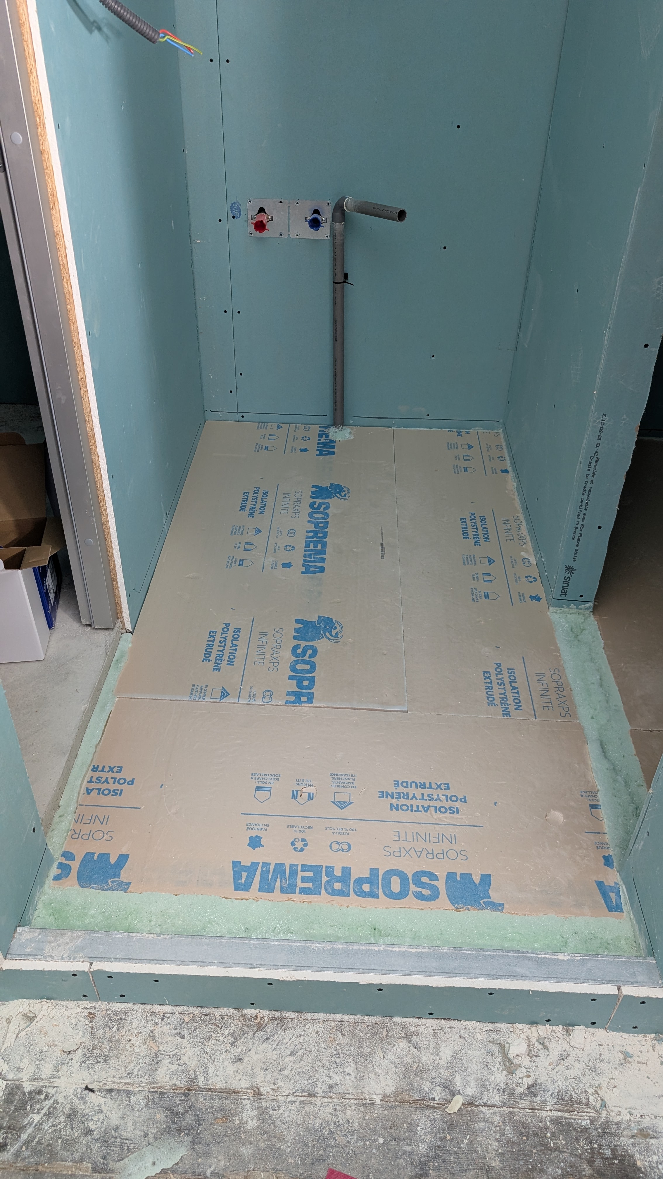 Espace douche et isolation sol